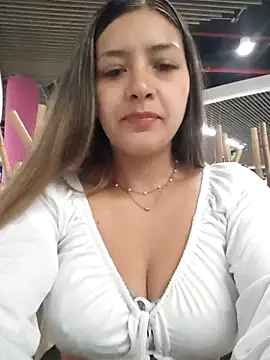 alana 69 online show from 02.14.25