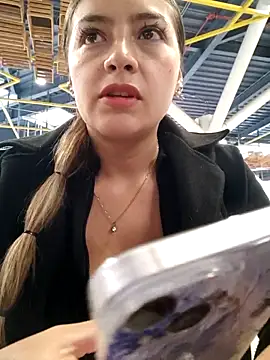 alana 69 online show from 02.19.25