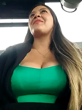 alana 69 online show from 10.23.25