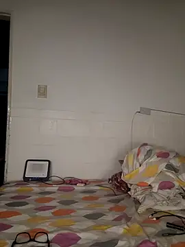 ZaraHoney online show from 02.10.25