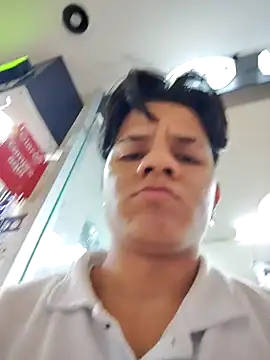 KissedOpinion online show from 12.17.25