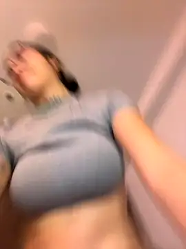 Sarasanders 4 online show from 09.11.25