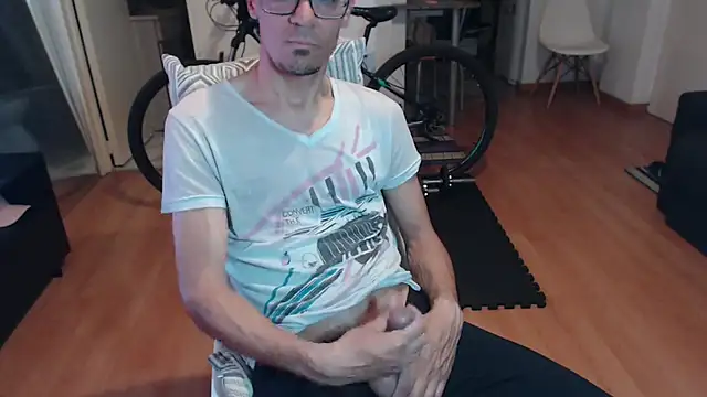 guachin hunk online show from 09.22.25