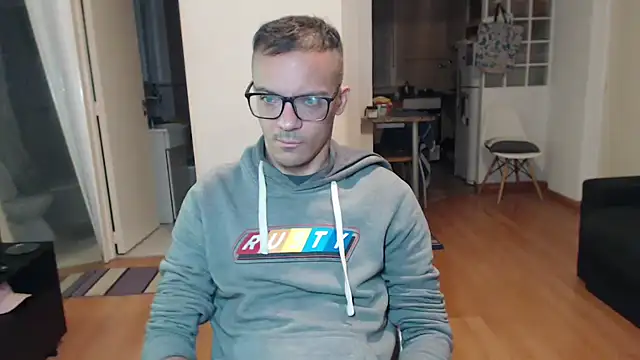 guachin hunk online show from 04.12.26