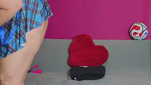 Young Strawberryy online show from 07.19.26