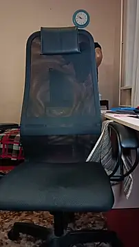 Snapshot of sergeysas chatting on 12.16.25 sergeysas online show from 12.16.25