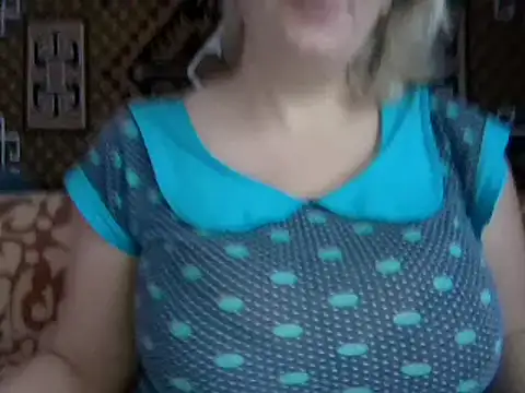 Snapshot of Diana_Britt chatting on 12.14.24 Diana Britt online show from 12.14.24