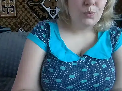 Snapshot of Diana_Britt chatting on 02.10.25 Diana Britt online show from 02.10.25