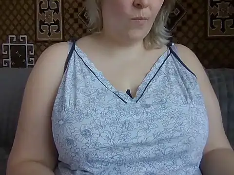 Snapshot of Diana_Britt chatting on 03.10.25 Diana Britt online show from 03.10.25