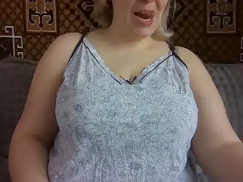 Snapshot of Diana_Britt chatting on 03.23.25 Diana Britt online show from 03.23.25