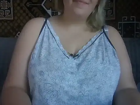 Snapshot of Diana_Britt chatting on 09.14.25 Diana Britt online show from 09.14.25