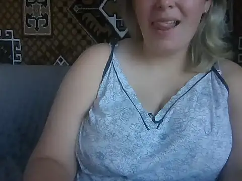 Snapshot of Diana_Britt chatting on 09.20.25 Diana Britt online show from 09.20.25