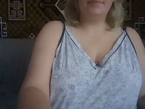 Snapshot of Diana_Britt chatting on 09.24.25 Diana Britt online show from 09.24.25