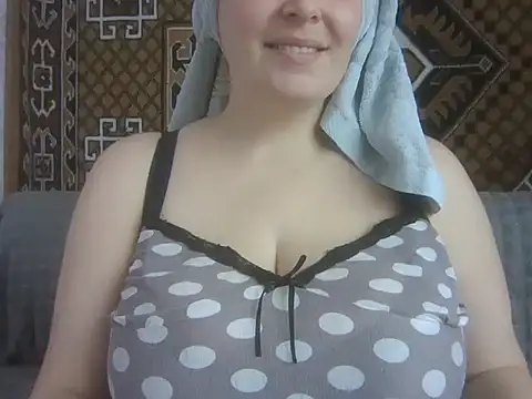 Diana Britt online show from 02.18.26