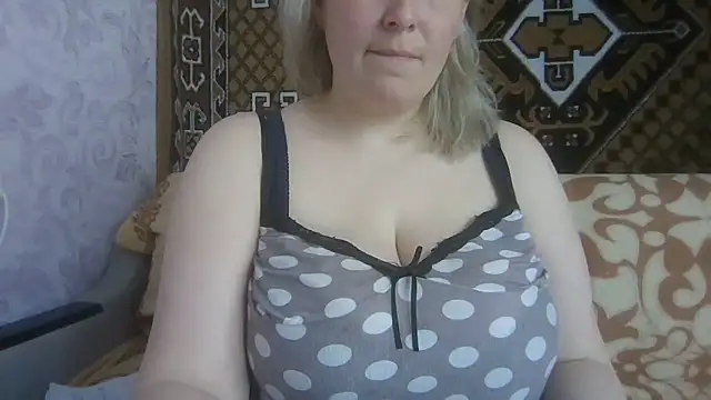 Diana Britt online show from 04.28.26