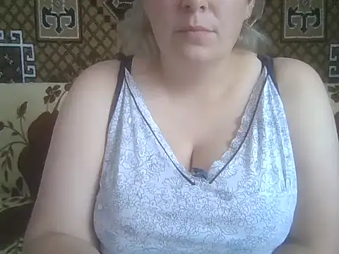 Diana Britt online show from 07.21.26