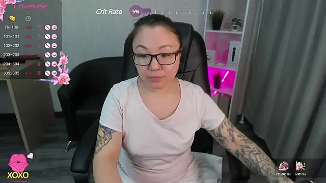 Snapshot of gentle_muse chatting on 02.24.25 gentle muse online show from 02.24.25