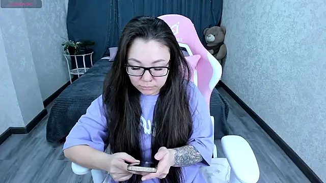 Snapshot of gentle_muse chatting on 03.14.25 gentle muse online show from 03.14.25