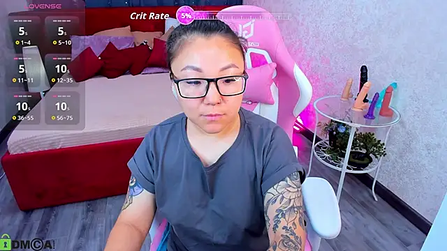 Snapshot of gentle_muse chatting on 09.17.25 gentle muse online show from 09.17.25