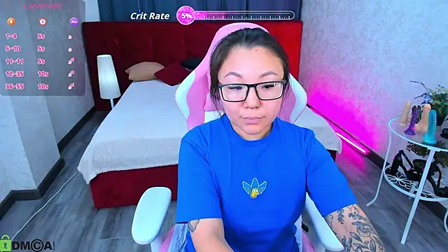 Snapshot of gentle_muse chatting on 10.14.25 gentle muse online show from 10.14.25