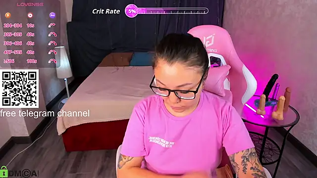 Snapshot of gentle_muse chatting on 11.03.25 gentle muse online show from 11.03.25