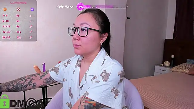 Snapshot of gentle_muse chatting on 11.27.25 gentle muse online show from 11.27.25