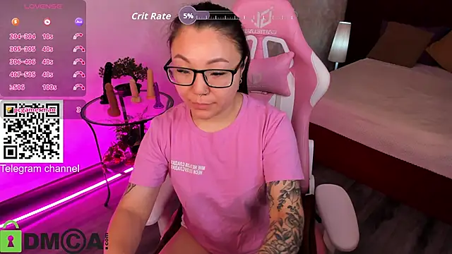 Snapshot of gentle_muse chatting on 12.03.25 gentle muse online show from 12.03.25