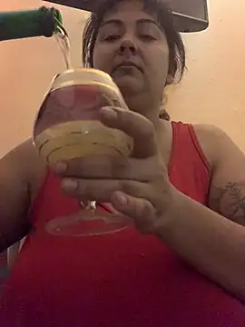 Snapshot of Madsion23 chatting on 12.27.24 Madsion23 online show from 12.27.24