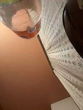 Snapshot of Madsion23 chatting on 01.29.25 Madsion23 online show from 01.29.25