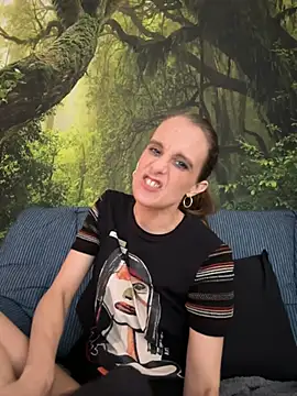 LadyChantale online show from 02.26.25