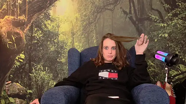 LadyChantale online show from 03.12.25