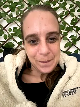 LadyChantale online show from 11.24.25