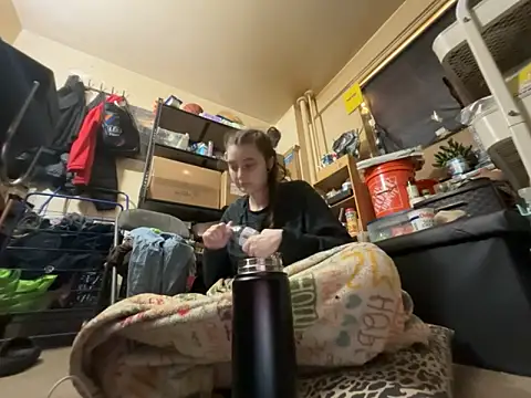 Snowbunnycake 131 online show from 06.02.26