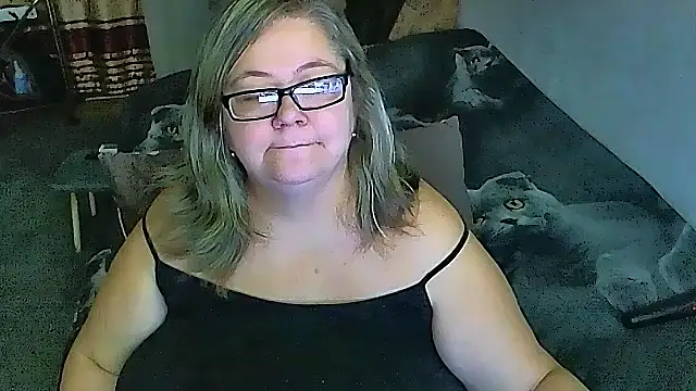 sex2 online show from 10.30.25