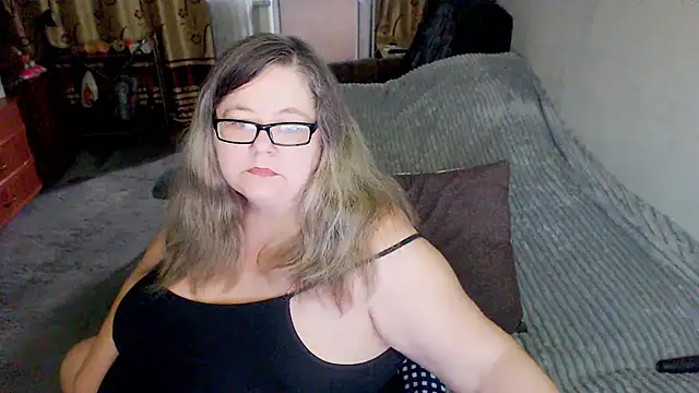 Snapshot of sex2 chatting on 06.30.26 sex2 online show from 06.30.26