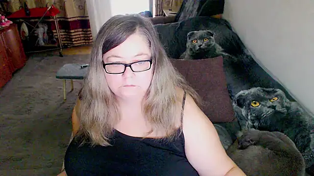 Snapshot of sex2 chatting on 07.18.26 sex2 online show from 07.18.26