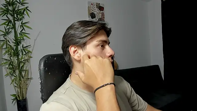 Giordano Russo online show from 02.09.25