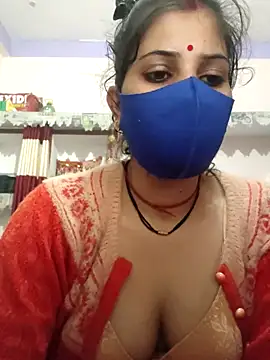 Snapshot of maahi-satva chatting on 10.31.25 maahi-satva online show from 10.31.25