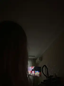 Snapshot of CassandraGood chatting on 12.12.24 CassandraGood online show from 12.12.24