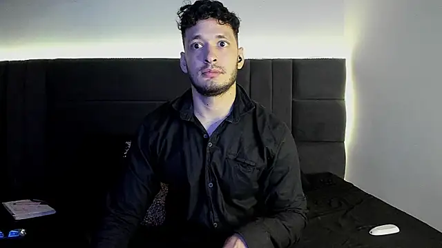 alejandro  2 online show from 09.19.25