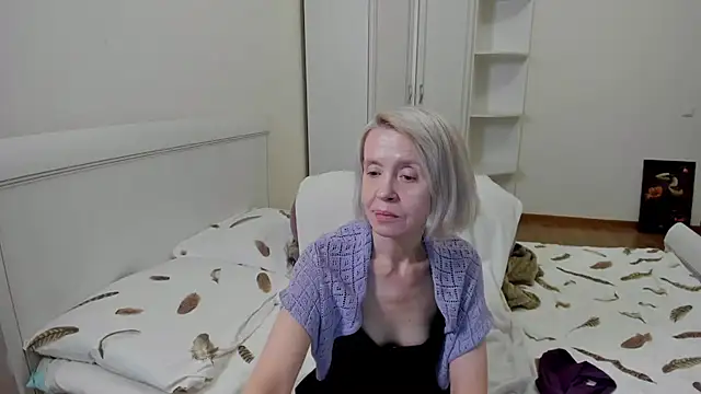 aminalive online show from 10.04.25