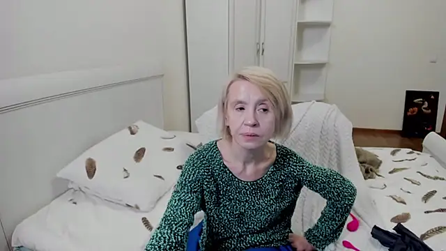 aminalive online show from 11.19.25