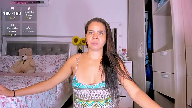 Snapshot of sharonDulce chatting on 01.09.26 sharonDulce online show from 01.09.26