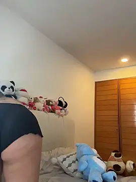 oriana zoeee online show from 02.04.26