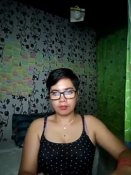 Snapshot of lovely_samxxx24 chatting on 02.19.25 lovely samxxx24 online show from 02.19.25