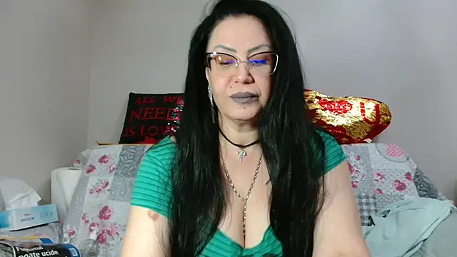 x  KHALEESI  x online show from 12.14.25