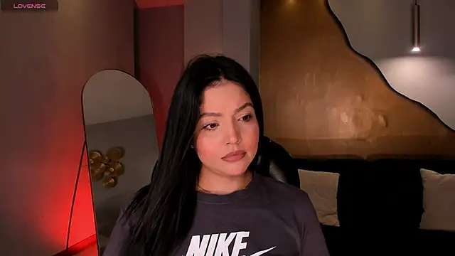 NinaMichelle online show from 02.13.26