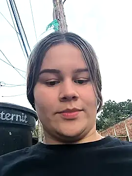 Snapshot of sweet_lucia chatting on 01.15.25 sweet lucia online show from 01.15.25