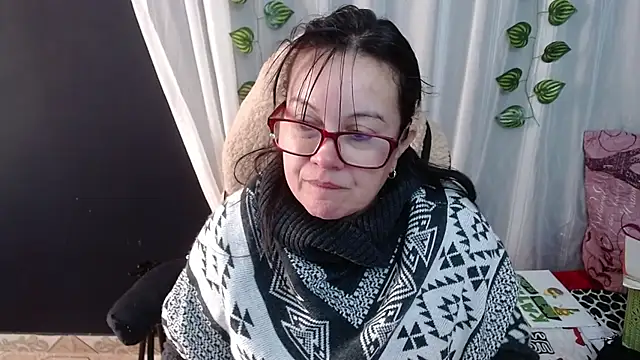 Snapshot of Sonialorens_ chatting on 12.03.24 Sonialorens  online show from 12.03.24