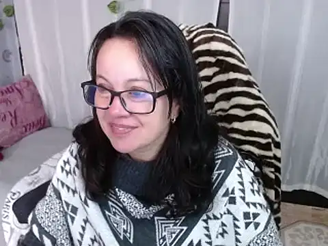 Snapshot of Sonialorens_ chatting on 02.13.25 Sonialorens  online show from 02.13.25